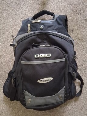 OGIO Metro Backpack Samsung Corporate Logo Tech Bag Laptop Sleeve Black/Gray